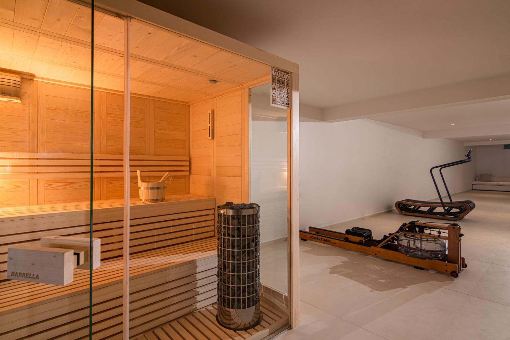Beachfront Villa Edem Dedicated Beach Space - Heated Pool Άγιος Νικόλαος Εξωτερικό φωτογραφία